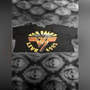 NWT VAN HALEN live 1982 long sleeve black graphic crop top size XL FOREVER 21!